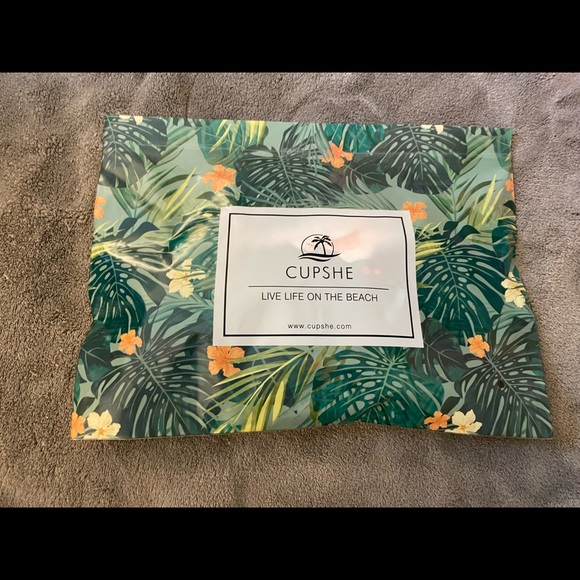 BRAND NEW Bikini Bottom - Picture 3 of 4